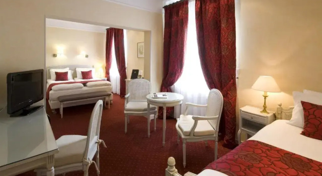 Полулюкс Grand Hôtel Bristol By Stay Collection