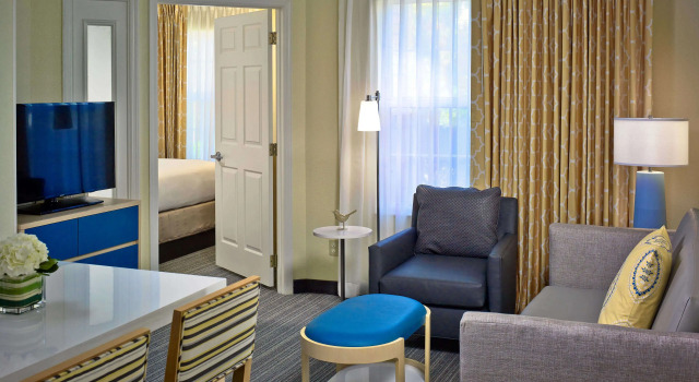 Четырёхместный люкс c 1 комнатой Sonesta ES Suites Cincinnati - Sharonville East