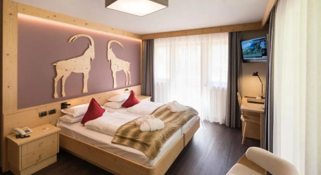 Двухместный номер Standard Hotel Somont