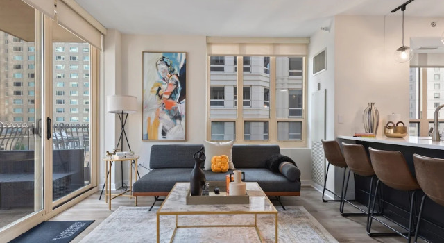 Апартаменты Near Riverwalk 2BR Private Balcony Downtown