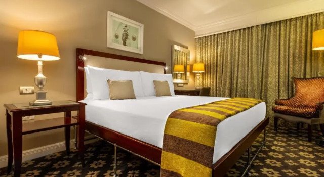 Casal Suite com vista Hemingways Hotel