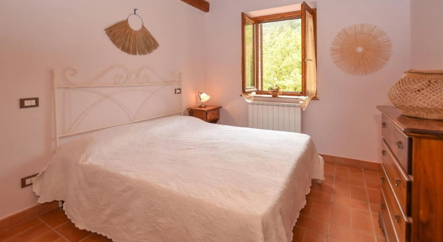 Awesome Home in Santa Restituta With 6 Bedrooms, Wifi and Outdoor Swimming Pool, Varaa Hotelli  
