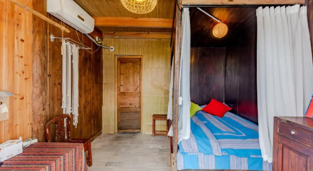 Двухместный номер Standard с видом на озеро Xidi Kunlun International Hostel