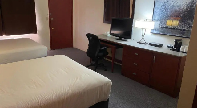 Двухместный номер Standard с видом на озеро Lakeshore Inn Water Front