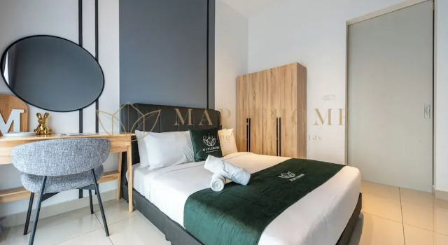 Люкс Deluxe c 1 комнатой с балконом Trion Premier Suites Kuala Lumpur