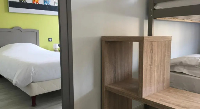 Номер Standard Hotel de lAbbaye à Cluny