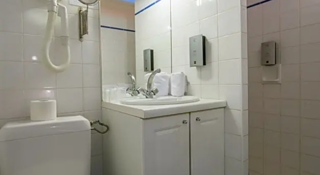 Номер Standard Logis Hôtels - Hôtel et Restaurant Les Voyageurs