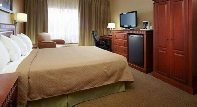 Двухместный номер Standard Quality Inn & Suites PE Trudeau Airport