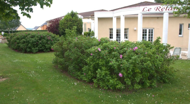 Hôtel Relais dÉtretat, Забронировать Отель Отели Верхней Нормандия с парковкой, Парковка