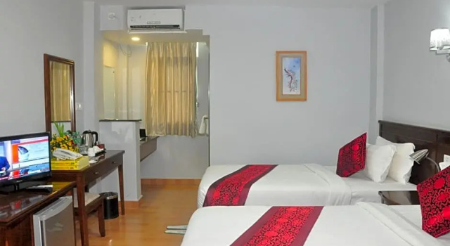 Двухместный номер Deluxe Myanmar Sports Hotel