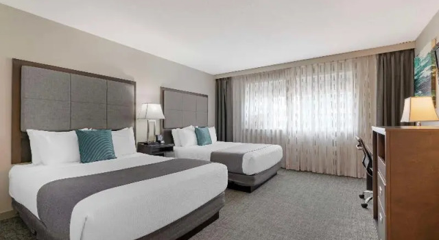 Четырёхместный номер Standard с видом на океан Best Western Plus Sands