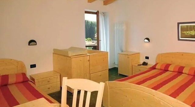 Трёхместный номер Standard с балконом Hotel Italia