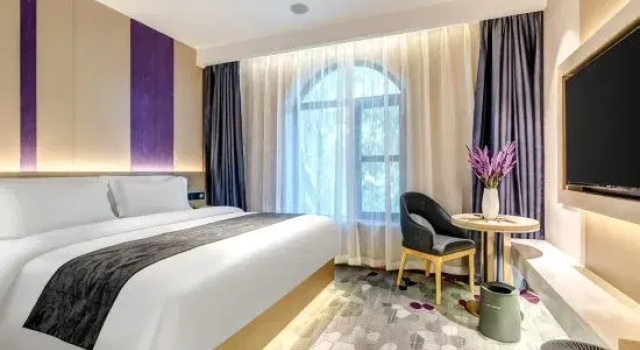 Кровать в общем номере (женский номер) Отель Lavande Hotel(Beijing Universal Resort,Tongzhou,Beijing)