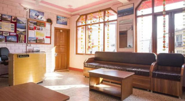 Hotel Ekant Lodge - Budget Hotel In Mcleodganj, Забронировать Отель Дхармсала штат Химачал-Прадеш