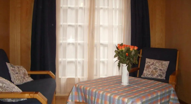Chalet Arnika 3.OG, west, Забронировать Шале Церматт курорт Церматт, рядом с Горнолыжный подъемник Маттерхорн Гласье Парадайз