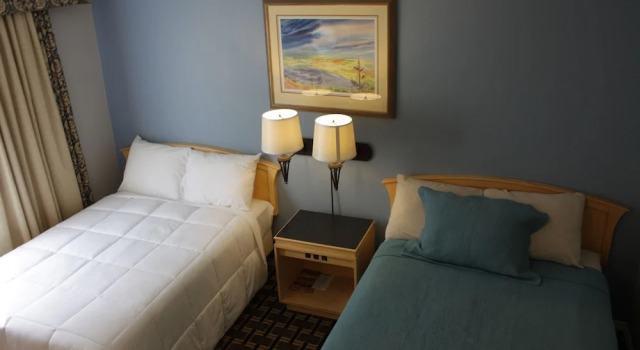 Четырёхместный номер Standard Hillcrest Motel