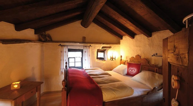 Hotel Casa da Luzi, Varaa Mökki Vella Surselva