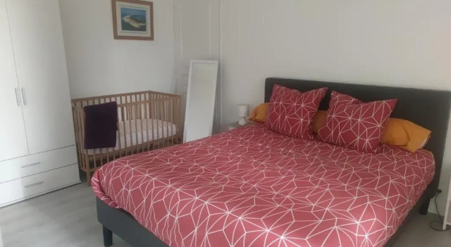 Коттедж Agréable Maison, toute équipée, proche du lac d'Arjuzanx
