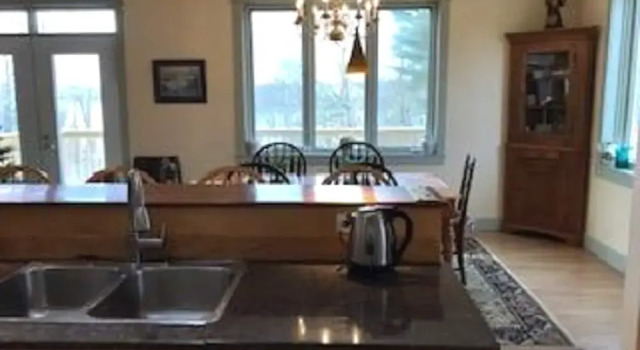 Woods Pond Cottage - Four Bedroom Home, Buchen Sie Ferienhaus  