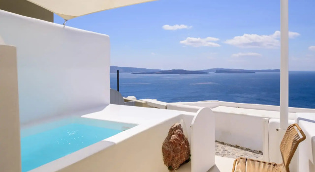 Люкс Aphrodite с видом на кальдеру Gaia Suites
