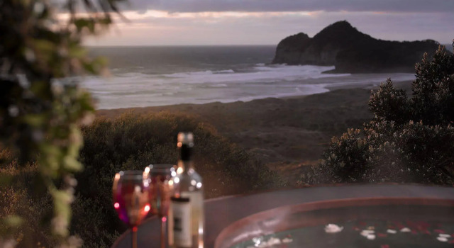 Bethells Beach Cottages, Забронировать Отель Пляж Bethells Beach регион Окленд