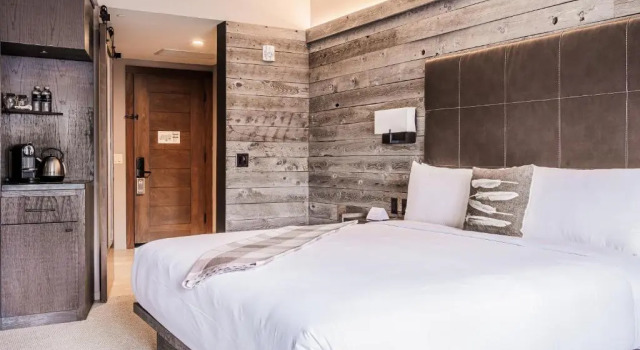 Четырёхместный номер Superior Hotel Jackson
