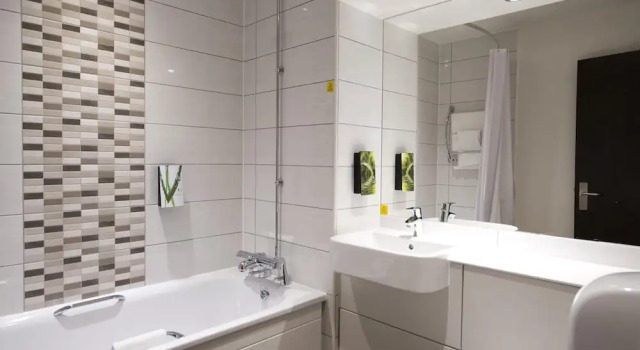 Трёхместный семейный номер Standard Premier Inn Cockermouth