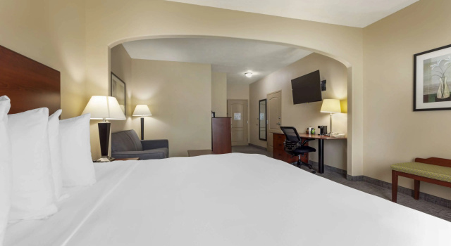 Двухместный люкс Best Western Franklin Town Center Hotel & Suites