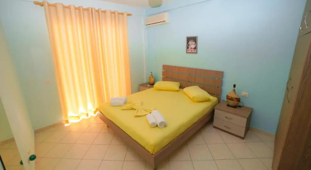 Апартаменты c 1 комнатой с балконом и с видом на море Apartments Serxhio