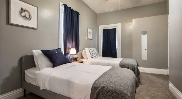 Historic 3BR home with backyard in Shelby Park, 预订 酒店 路易斯威尔 Louisville Metropolitan Area