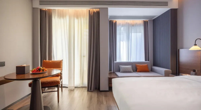 Двухместный номер Deluxe UrCove by HYATT Zhuhai Gongbei Port
