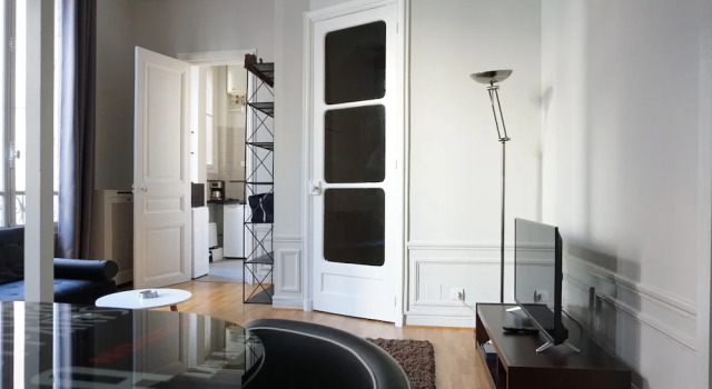 Victor Hugo - Studio - Paris 16, Забронировать Отель Париж Иль-де-Франс, рядом с Трокадеро