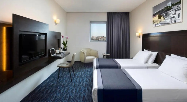 Номер Superior Golden Crown Old City Hotel
