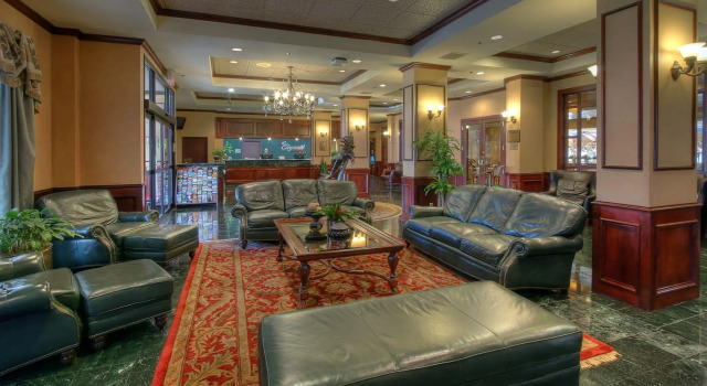 MCM Elegante Hotel and Suites – Dallas