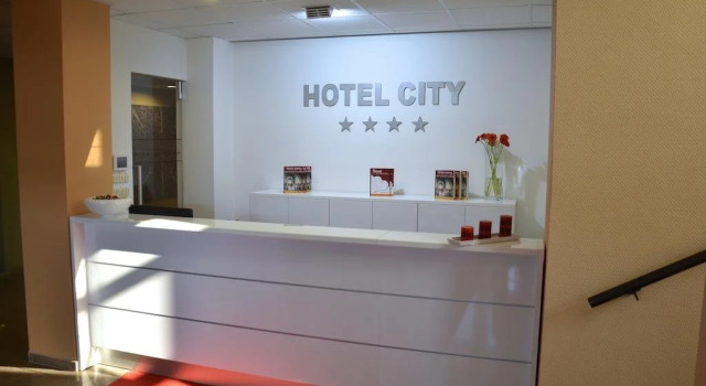 Hotel CITY **** Galanta, Rezervovat Hotel Hotely v Trnavský kraj s parkováním, Parkování