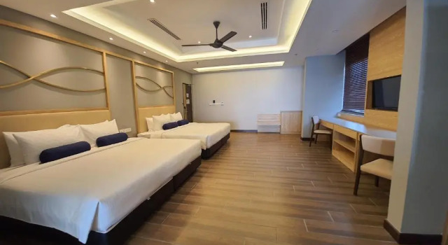 Полулюкс Pacific Regency Beach Resort, Port Dickson