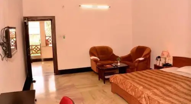 Tourist Bungalow Chitrakoot, Забронировать Отель Рамгхат штат Мадхья-Прадеш
