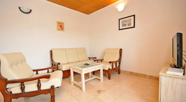 Apartment Jakov, Забронировать Апартаменты/квартира Округ-Доньи 