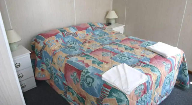 Chelsea Holiday Park, Rezerwuj Hotel Hotele 3-gwiazdkowe w Wiktoria, 3*