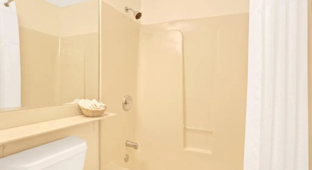 Номер Standard Travelodge by Wyndham Mill Valley/Sausalito