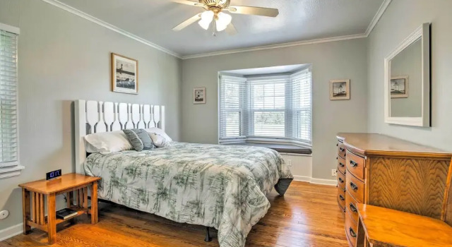 Коттедж Modern Sturgeon Bay Home by Potawatomi State Park!