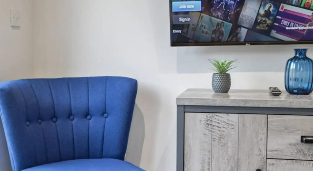 Renovated Whole House sleeps 4-5, WiFi, Parking near Sheffield Parkway, Rezervați Hotel Sheffield 