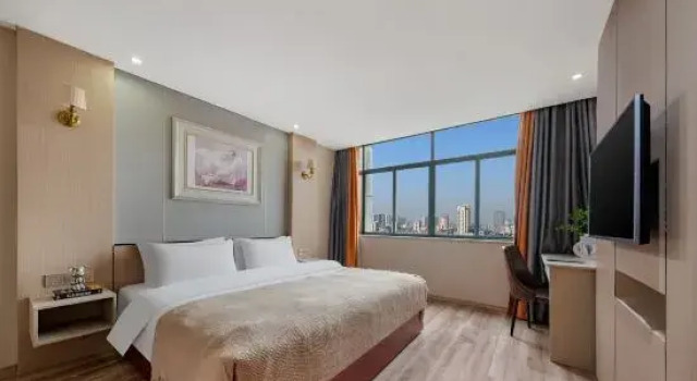 Люкс Business Ruitisen Hotel (Dongyang City Center Branch)