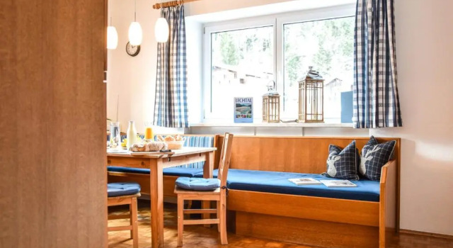 Апартаменты с 3 комнатами Haus Franzi