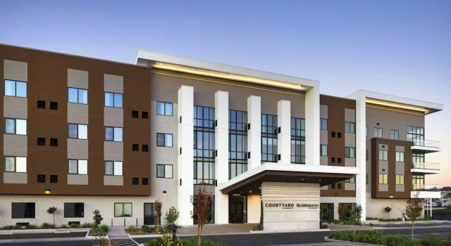 Courtyard by Marriott Sand City Monterey, Réserver Hôtel Hôtels à Sand City avec parking, Parking