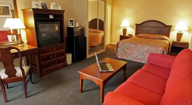 Номер Standard Civic Center Motor Inn