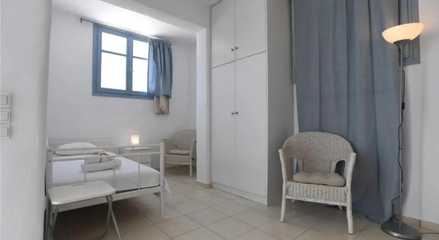 Студия Glafki Studios & Suites