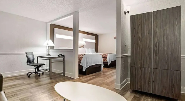 Neljän hengen Sviitti Alabama Hotel