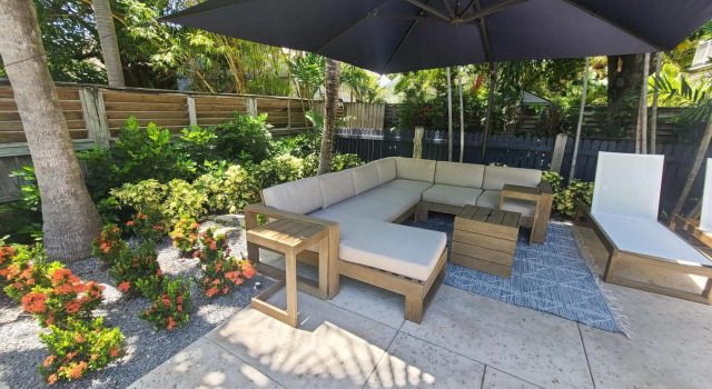 Duval Street Suite with pool