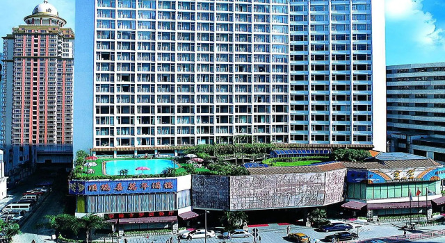 Номер Standard Golden Lustre Hotel
